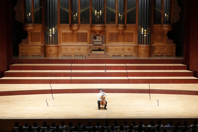 柴科夫斯基大賽首獎 馮勇智大提琴獨奏會｜藝之美有限公司｜國藝會補助成果檔案庫